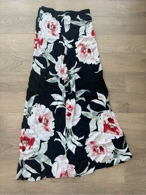 Dynamite floral maxi skirt with slit
